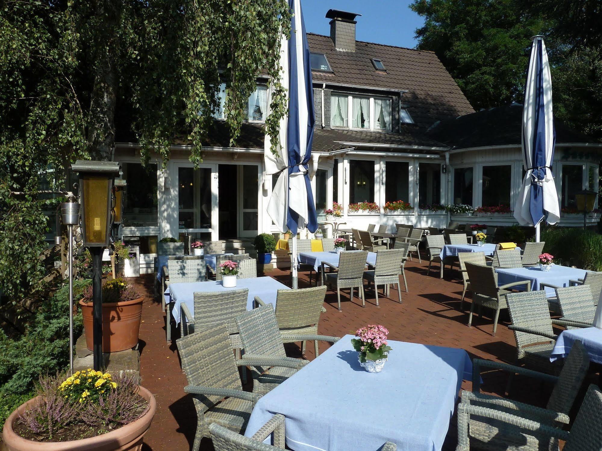 Landhaus Sassenhof Mülheim an der Ruhr Esterno foto