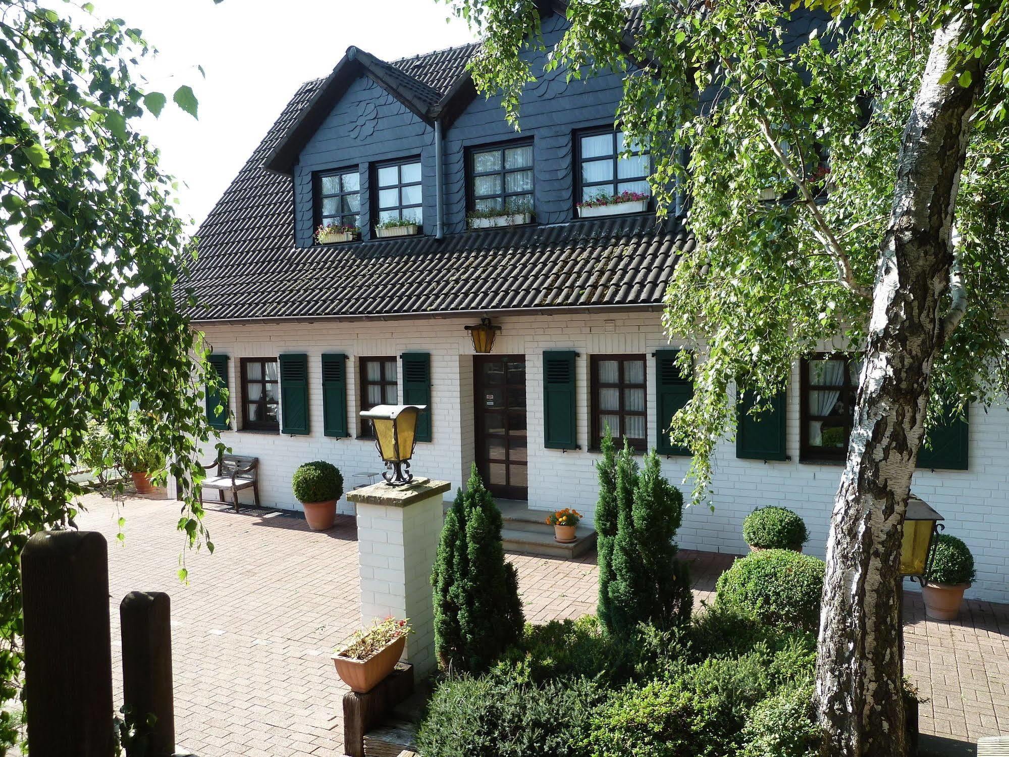 Landhaus Sassenhof Mülheim an der Ruhr Esterno foto