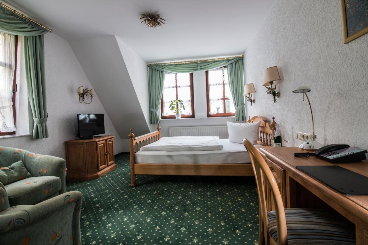 Landhaus Sassenhof Mülheim an der Ruhr Esterno foto